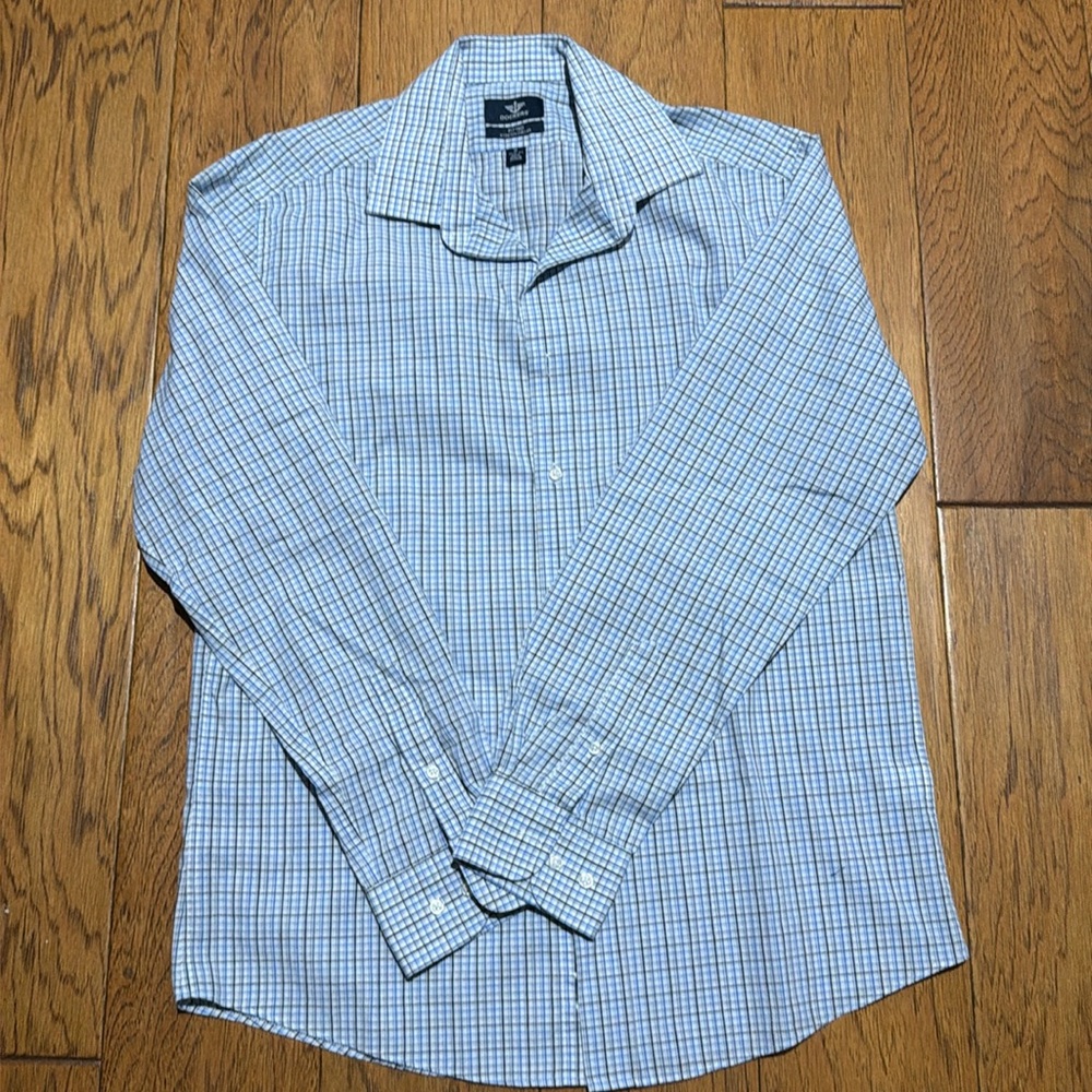Dockers Fitted Dress Shirt Medium- Medium 15 - 15 1/2